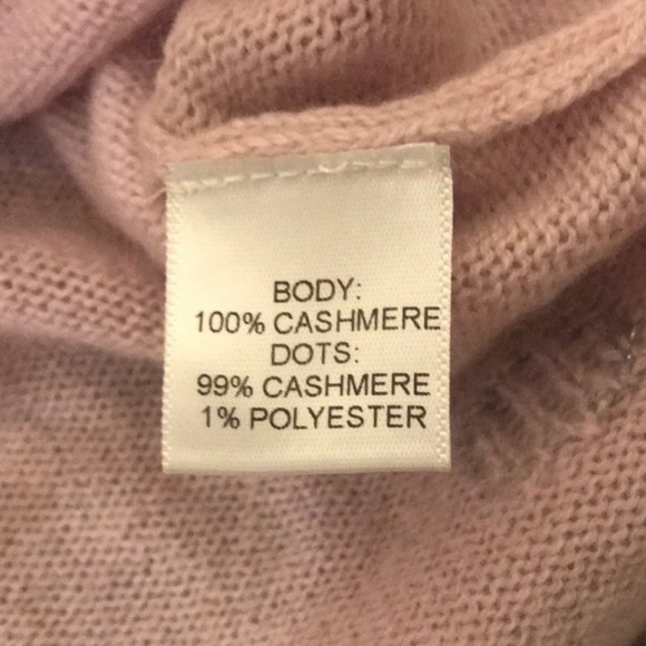 Quinn Cashmere Crewneck Pink Metallic Dot Pullover
Sweater NWT - Picture 8 of 8